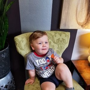 Meet your Posher, Kayla